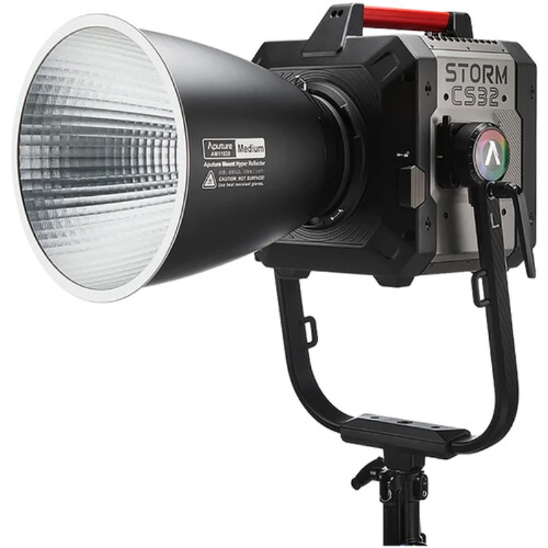 APUTURE Storm CS 32