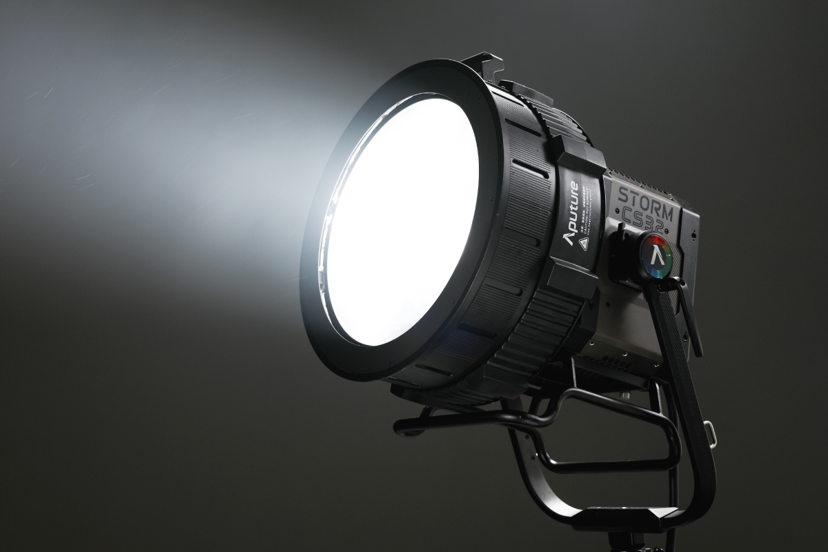 Aputure STORM CS32